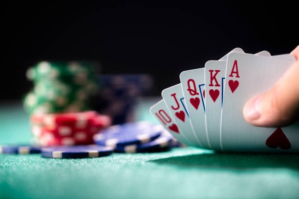 Live American Roulette wheel spinning at rumtar365 casino studio